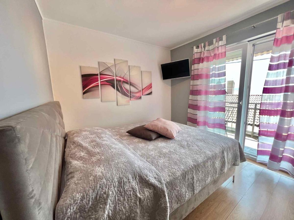 Apartments In Dramalj 45034 外观 照片