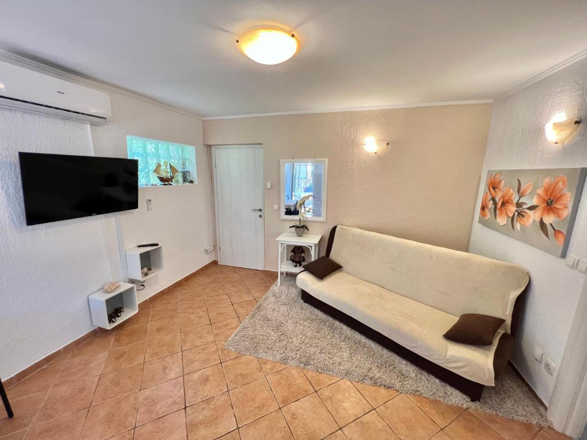 Apartments In Dramalj 45034 外观 照片