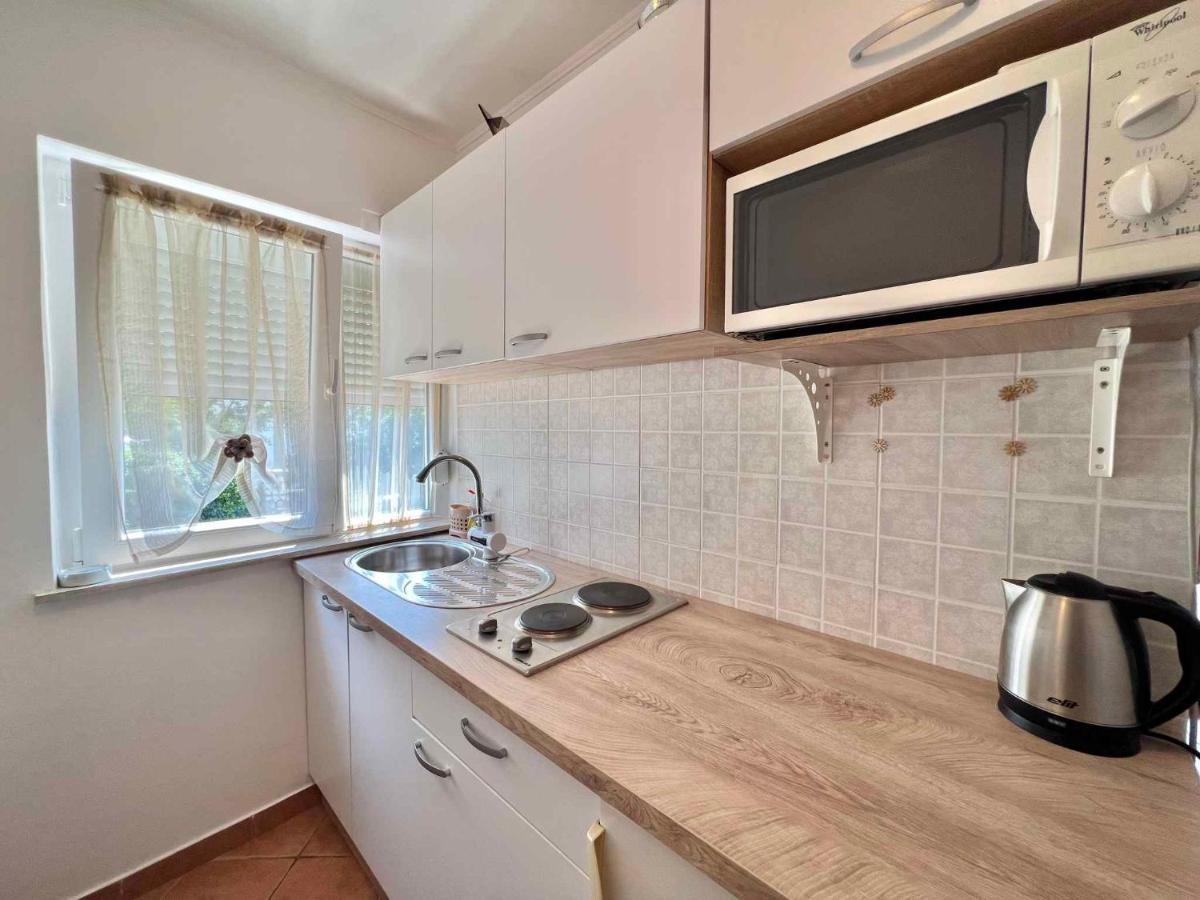 Apartments In Dramalj 45034 外观 照片