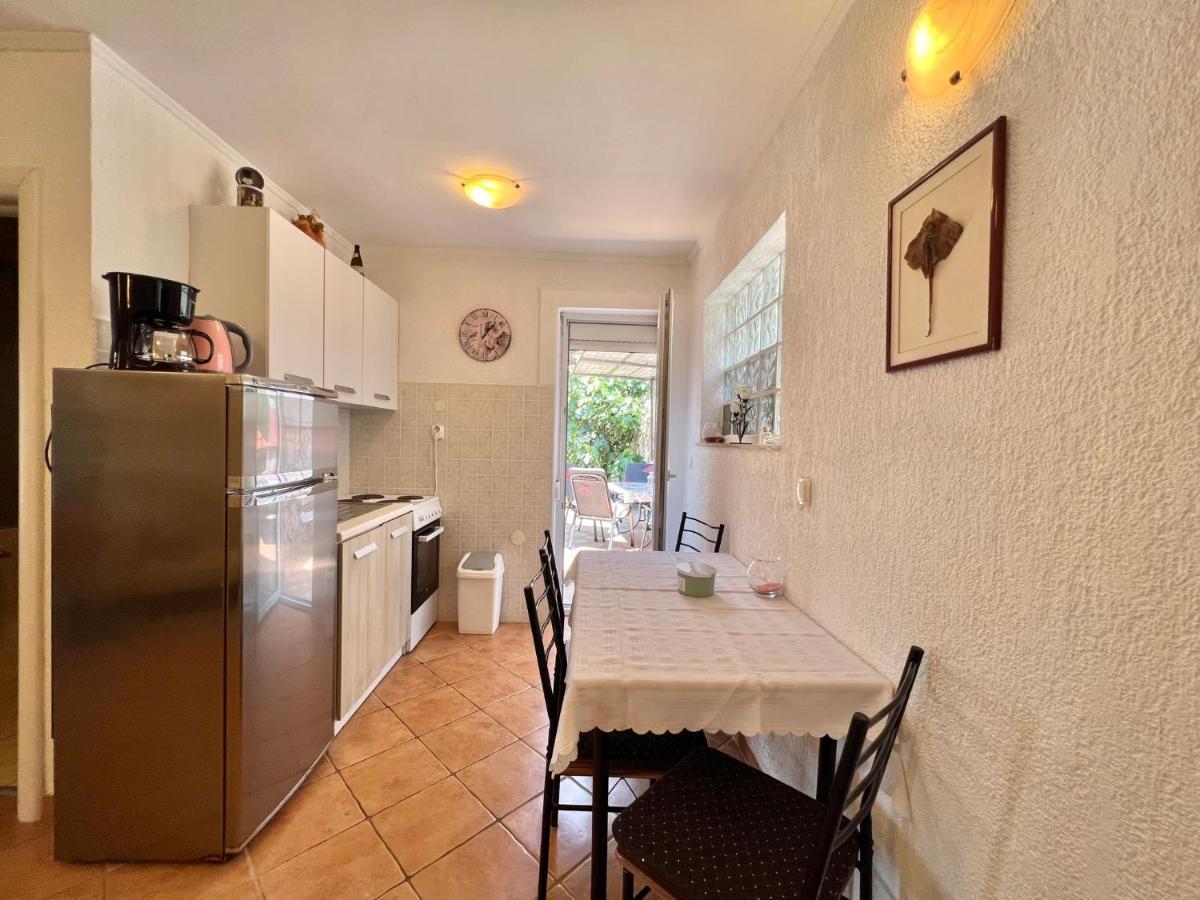 Apartments In Dramalj 45034 外观 照片