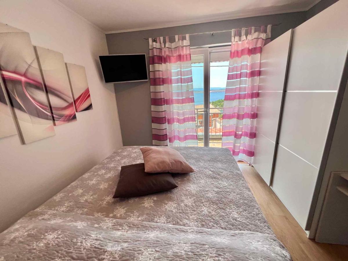Apartments In Dramalj 45034 外观 照片